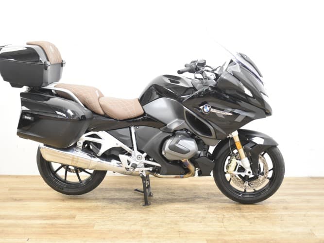Comprar BMW R 1250 RT TRIPLE BLACK (PAQ.DYN Y COM) 2022 de segunda mano BMW R 1250 RT TRIPLE BLACK (PAQ.DYN Y COM) 2022 de segunda mano