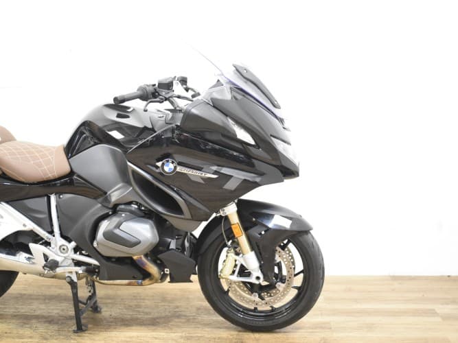 Comprar BMW R 1250 RT TRIPLE BLACK (PAQ.DYN Y COM) 2022 de segunda mano BMW R 1250 RT TRIPLE BLACK (PAQ.DYN Y COM) 2022 de segunda mano