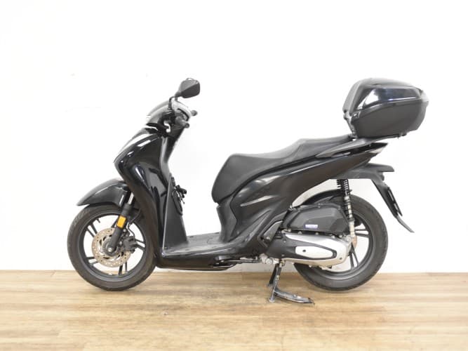 Comprar HONDA SH 125 2024 de segunda mano HONDA SH 125 2024 de segunda mano
