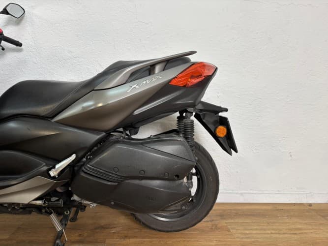 Comprar YAMAHA XMAX 300 2017 de segunda mano YAMAHA XMAX 300 2017 de segunda mano