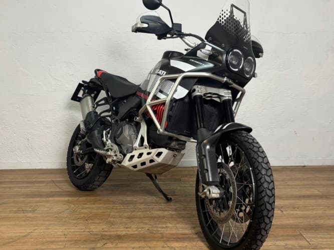 DUCATI DESERT X 2023 de segunda mano