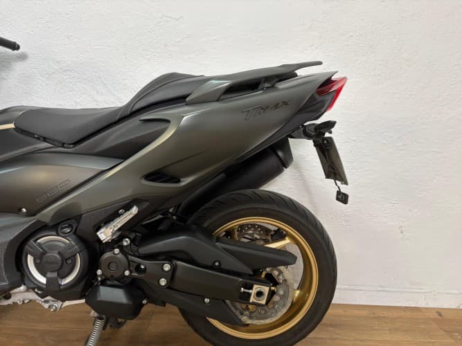Comprar YAMAHA TMAX 560 TECH MAX 2020 de segunda mano YAMAHA TMAX 560 TECH MAX 2020 de segunda mano