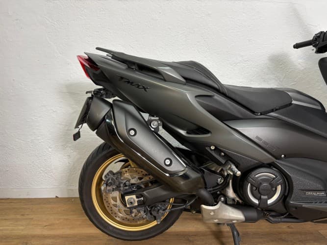 Comprar YAMAHA TMAX 560 TECH MAX 2020 de segunda mano YAMAHA TMAX 560 TECH MAX 2020 de segunda mano