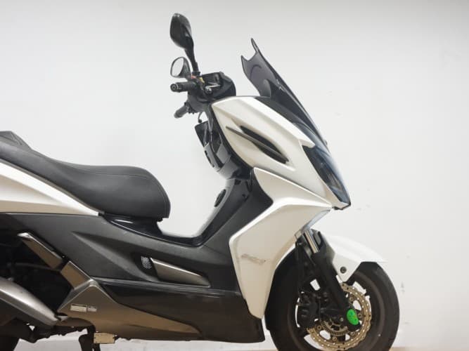 KYMCO K-XCT 300I 2015 de segunda mano