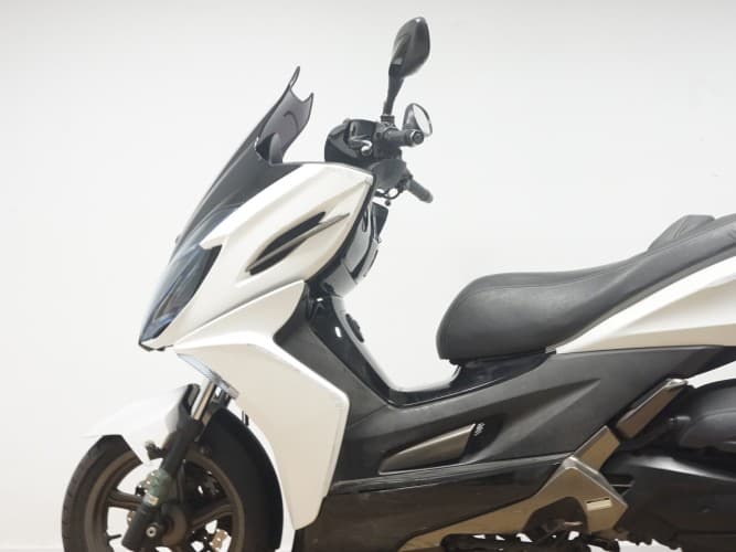 KYMCO K-XCT 300I 2015 de segunda mano