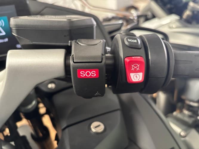 Comprar BMW R 1250 RT (3 PAQUETES + 2 MALETAS) 2024 de segunda mano BMW R 1250 RT (3 PAQUETES + 2 MALETAS) 2024 de segunda mano