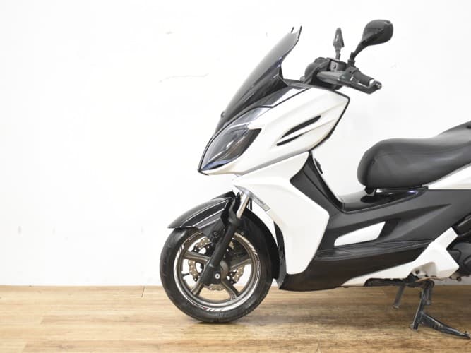 KYMCO K-XCT 125I 2013 de segunda mano