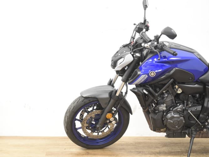 Comprar YAMAHA MT-07 (A2) 2021 de segunda mano YAMAHA MT-07 (A2) 2021 de segunda mano