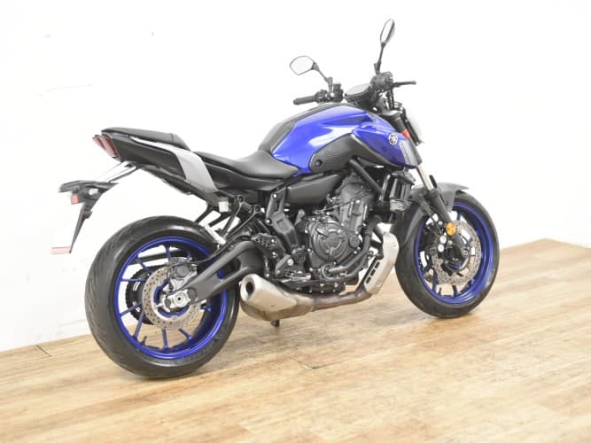 Comprar YAMAHA MT-07 (A2) 2021 de segunda mano YAMAHA MT-07 (A2) 2021 de segunda mano