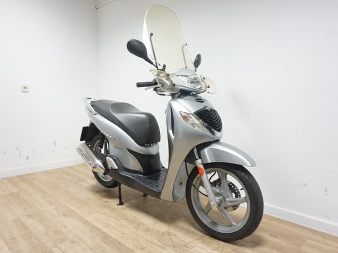 Comprar HONDA SH 150 2007 de segunda mano HONDA SH 150 2007 de segunda mano