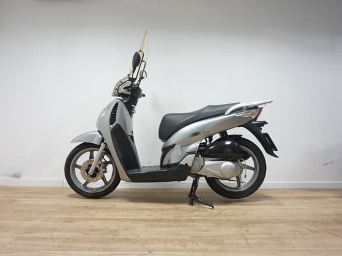 Comprar HONDA SH 150 2007 de segunda mano HONDA SH 150 2007 de segunda mano