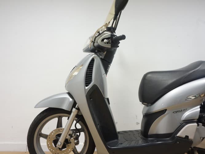 Comprar HONDA SH 150 2007 de segunda mano HONDA SH 150 2007 de segunda mano