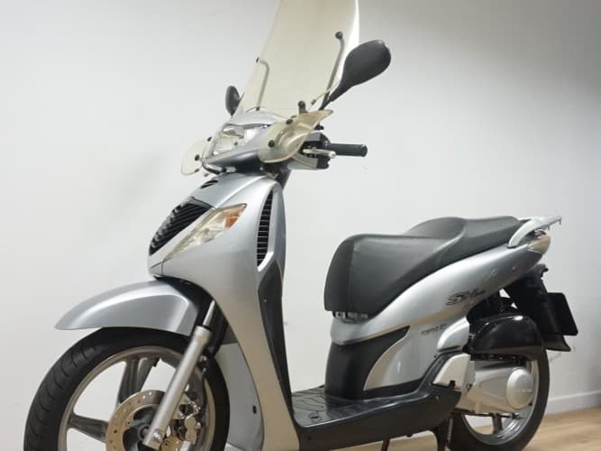 Comprar HONDA SH 150 2007 de segunda mano HONDA SH 150 2007 de segunda mano