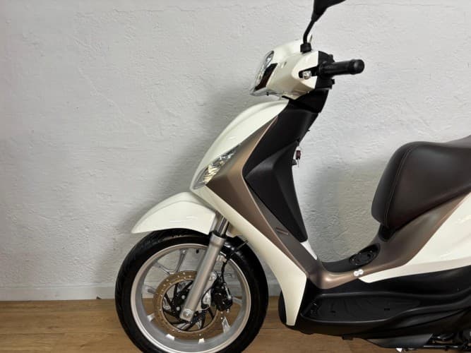 Comprar PIAGGIO MEDLEY 125 2024 de segunda mano PIAGGIO MEDLEY 125 2024 de segunda mano