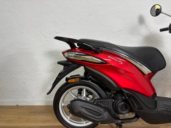 Comprar PIAGGIO LIBERTY 50 2024 de segunda mano PIAGGIO LIBERTY 50 2024 de segunda mano