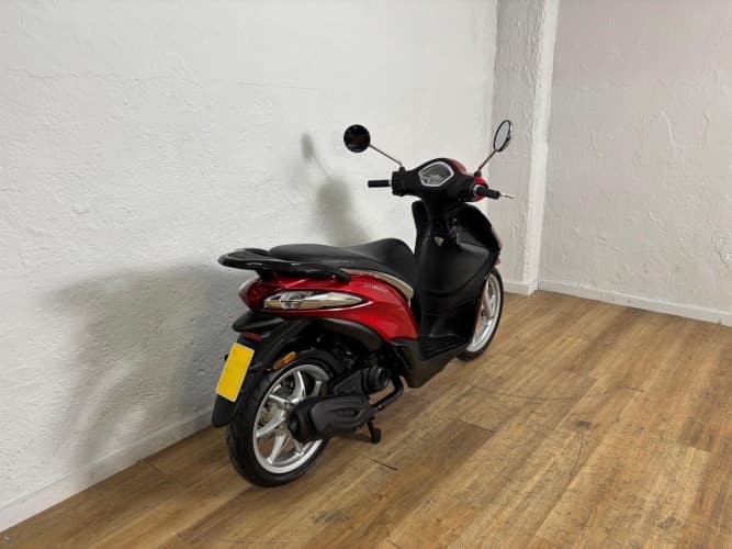 Comprar PIAGGIO LIBERTY 50 2024 de segunda mano PIAGGIO LIBERTY 50 2024 de segunda mano