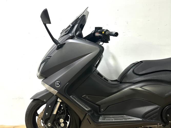 YAMAHA TMAX 530 2015 de segunda mano
