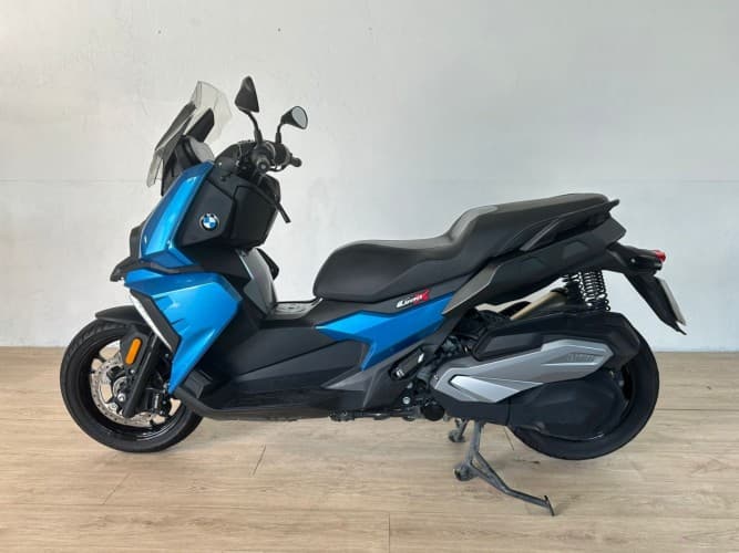 BMW C 400 X (IVA DEDUCIBLE) 2019 de segunda mano