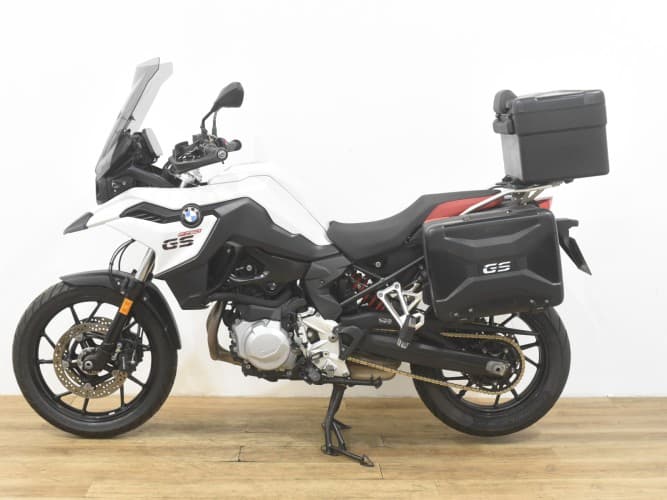 Comprar BMW F 750 GS (IVA DEDUCIBLE) (FULL EQUIP + 3 MALETAS) 2022 de segunda mano BMW F 750 GS (IVA DEDUCIBLE) (FULL EQUIP + 3 MALETAS) 2022 de segunda mano