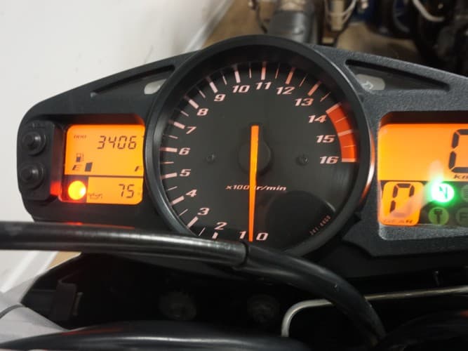 Comprar SUZUKI GSR 600 (A) 2007 de segunda mano SUZUKI GSR 600 (A) 2007 de segunda mano