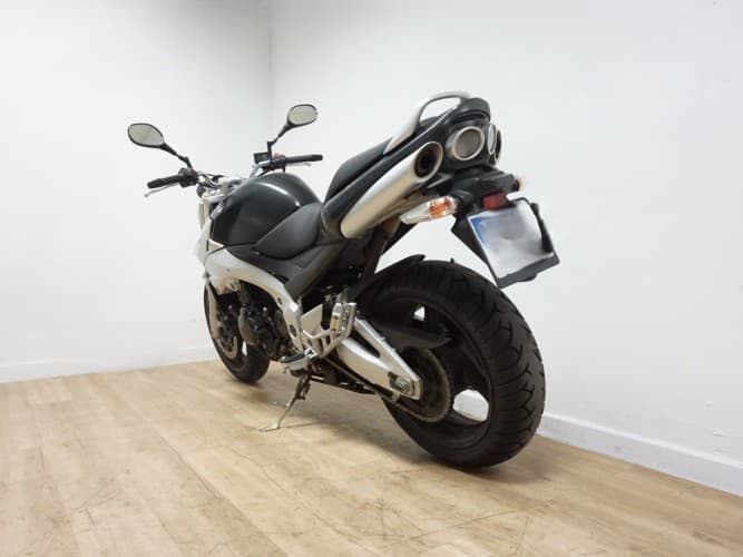 Comprar SUZUKI GSR 600 (A) 2007 de segunda mano SUZUKI GSR 600 (A) 2007 de segunda mano