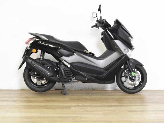 YAMAHA NMAX 125 2017 de segunda mano