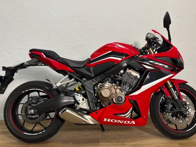 HONDA CBR 650 R 2021 de segunda mano