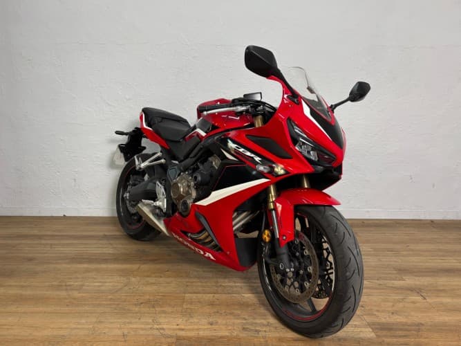 HONDA CBR 650 R (A2) 2021 de segunda mano