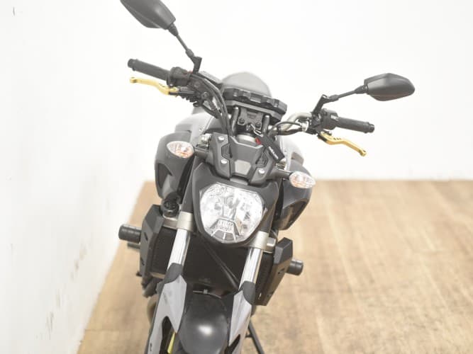 Comprar YAMAHA MT-07 (A2) 2016 de segunda mano YAMAHA MT-07 (A2) 2016 de segunda mano