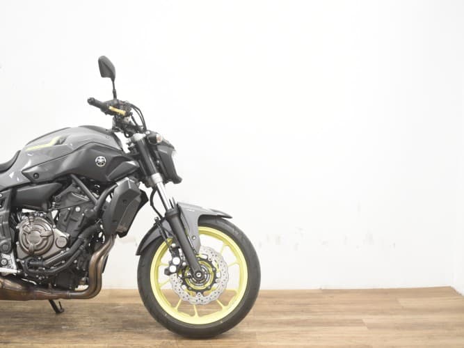Comprar YAMAHA MT-07 (A2) 2016 de segunda mano YAMAHA MT-07 (A2) 2016 de segunda mano
