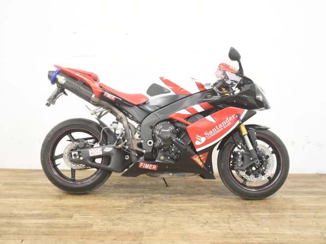 Comprar YAMAHA YZF R1 (SE ENTREGA ESCAPES ORIGINALES Y PORTA) 2007 de segunda mano YAMAHA YZF R1 (SE ENTREGA ESCAPES ORIGINALES Y PORTA) 2007 de segunda mano