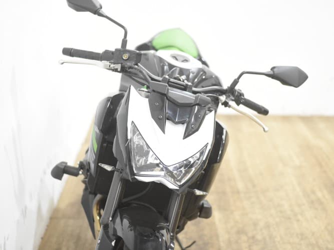 Comprar KAWASAKI Z 800 FULL + AKRAPOVIC HOMOLG 2016 de segunda mano KAWASAKI Z 800 FULL + AKRAPOVIC HOMOLG 2016 de segunda mano