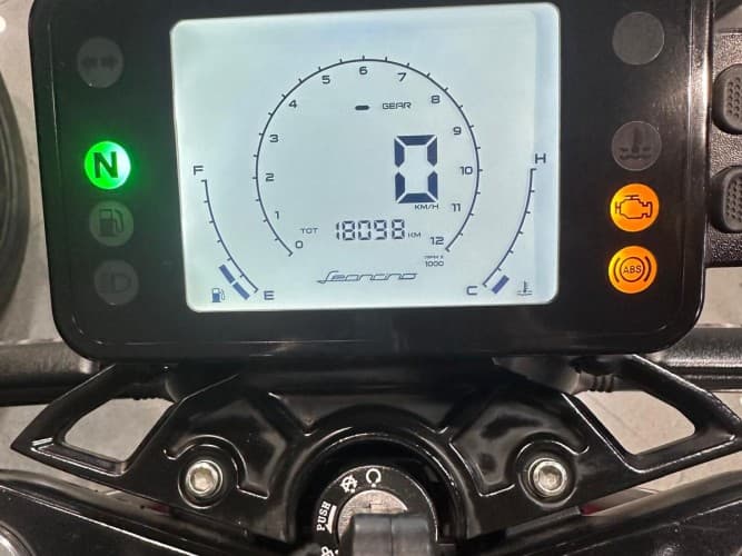 BENELLI LEONCINO 250 2022 de segunda mano