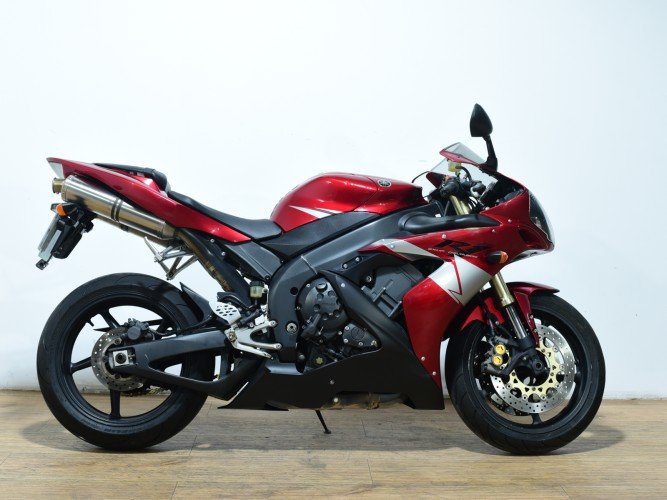 YAMAHA YZF R1 2008 de segunda mano