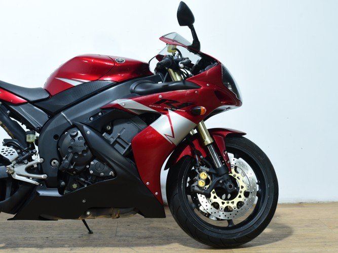 YAMAHA YZF R1 2008 de segunda mano