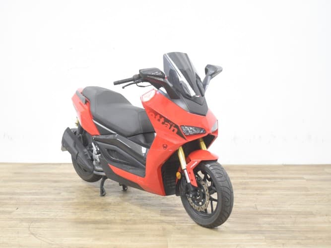 WOTTAN STORM R 125 2023 de segunda mano