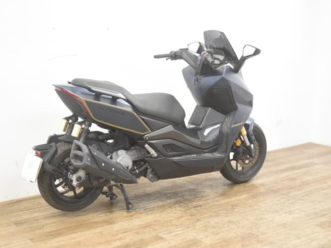 Comprar WOTTAN STORM R 125 2023 de segunda mano WOTTAN STORM R 125 2023 de segunda mano