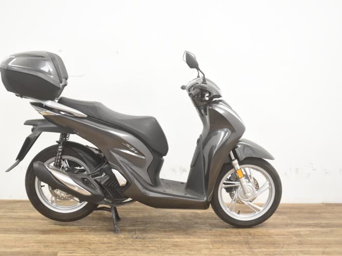 Comprar HONDA SH 125 2021 de segunda mano HONDA SH 125 2021 de segunda mano