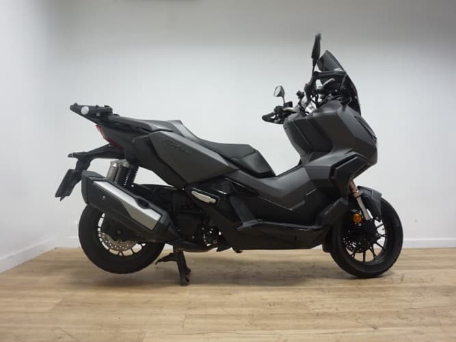 HONDA ADV 350 2022 de segunda mano