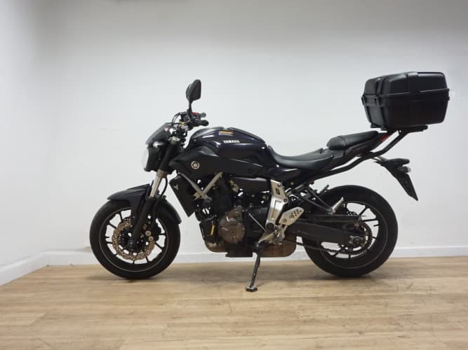 Comprar YAMAHA MT-07 (A) 2014 de segunda mano YAMAHA MT-07 (A) 2014 de segunda mano