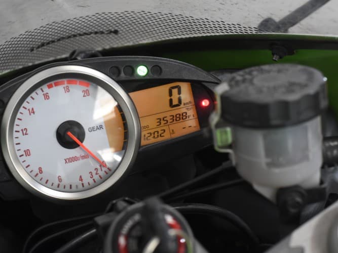 Comprar KAWASAKI NINJA ZX-6R (A) 2007 de segunda mano KAWASAKI NINJA ZX-6R (A) 2007 de segunda mano