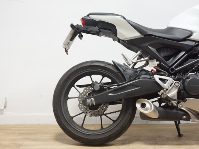 Comprar HONDA CB 125 R 2019 de segunda mano HONDA CB 125 R 2019 de segunda mano