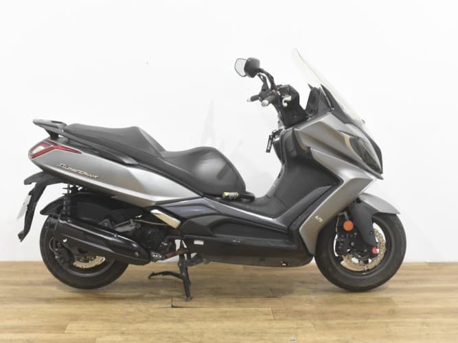 Comprar KYMCO SUPER DINK 125 2017 de segunda mano KYMCO SUPER DINK 125 2017 de segunda mano