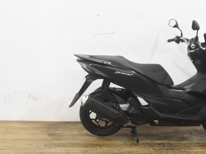 Comprar HONDA PCX 125 2022 de segunda mano HONDA PCX 125 2022 de segunda mano