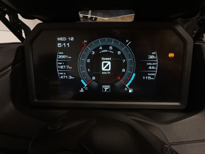 Comprar YAMAHA TMAX 560 2025 de segunda mano YAMAHA TMAX 560 2025 de segunda mano