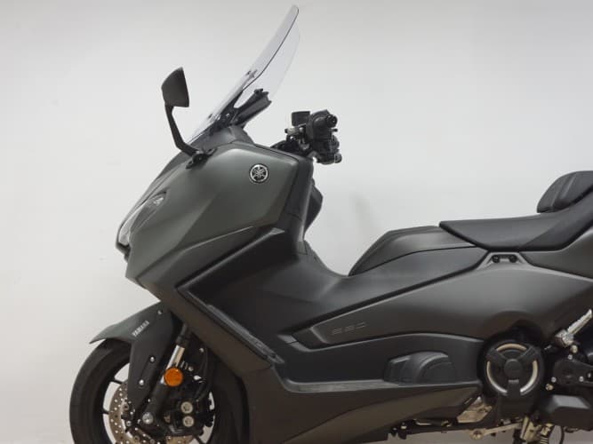 Comprar YAMAHA TMAX 560 2025 de segunda mano YAMAHA TMAX 560 2025 de segunda mano