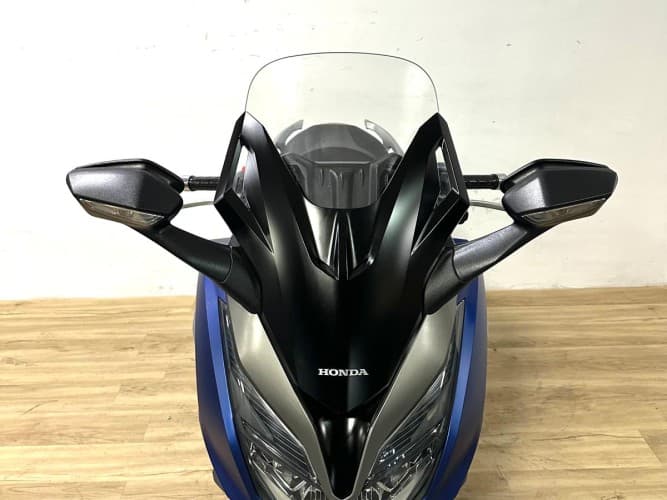 Comprar HONDA FORZA 350 2021 de segunda mano HONDA FORZA 350 2021 de segunda mano