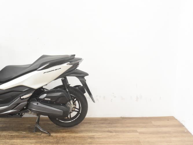 Comprar HONDA FORZA 125 2018 de segunda mano HONDA FORZA 125 2018 de segunda mano