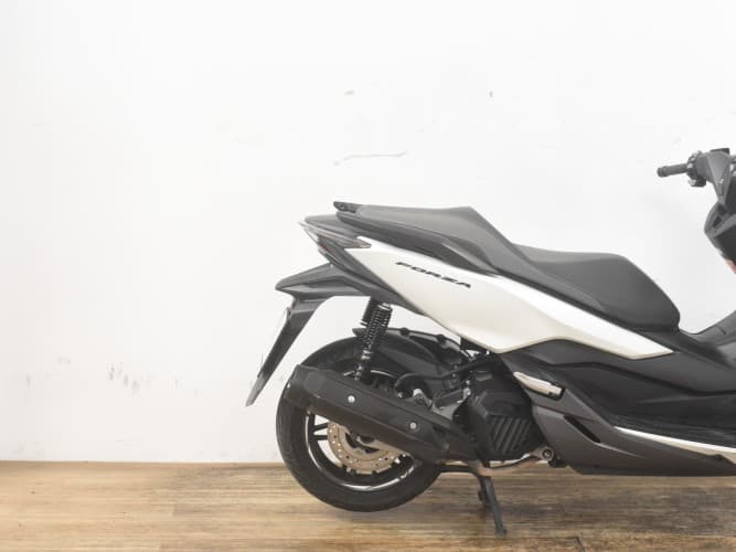 Comprar HONDA FORZA 125 2018 de segunda mano HONDA FORZA 125 2018 de segunda mano