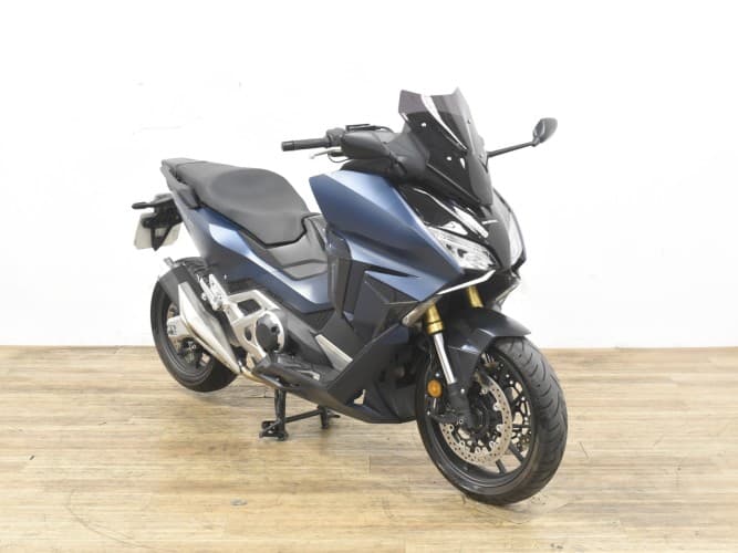 HONDA FORZA 750 2022 de segunda mano